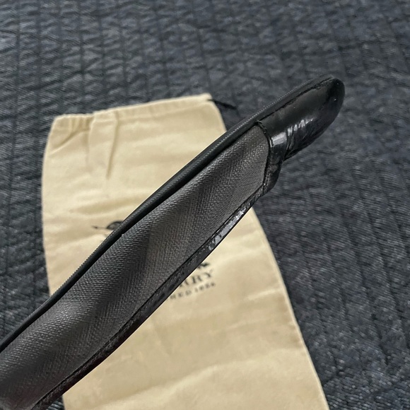 Burberry Black Leather Plaid Ballet Flats. - Picture 6 of 8